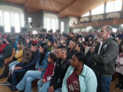 Missa Solene de Aparecida em Laranjeiras do Sul (12/10) teve a participaÃ§Ã£o da RÃ¡dio da FamÃ­lia